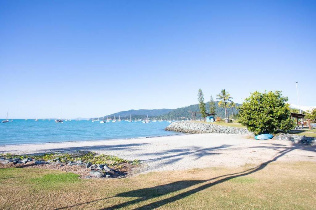Ocean View 33A Studio Pool Ocean View Wifi Airlie Beach Exteriér fotografie